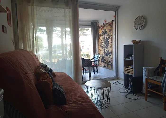 Joli Studio Cabine 4 Personnes A 300 M De La Plage
