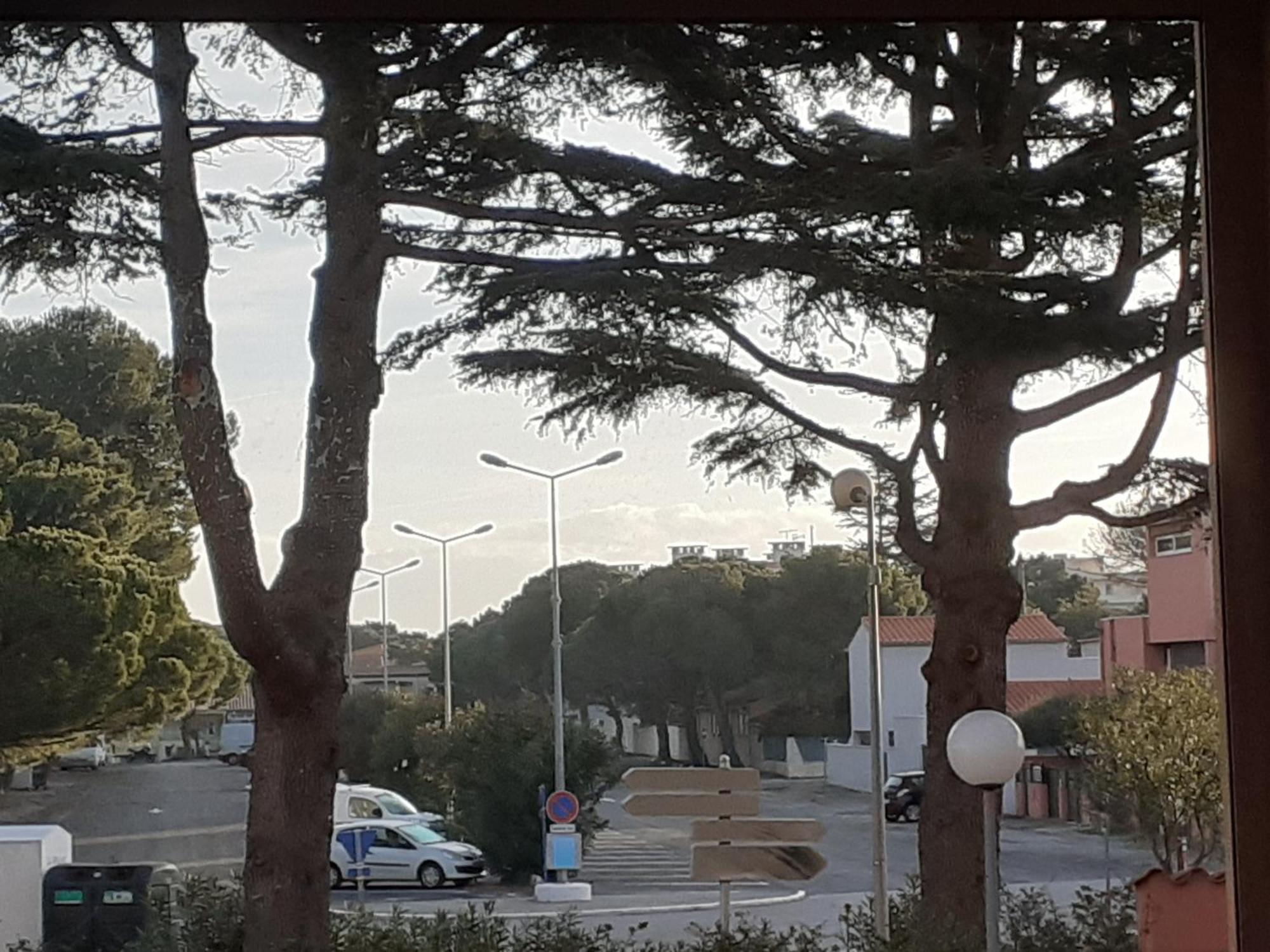 Joli 4 Personnes A 300 M De La *